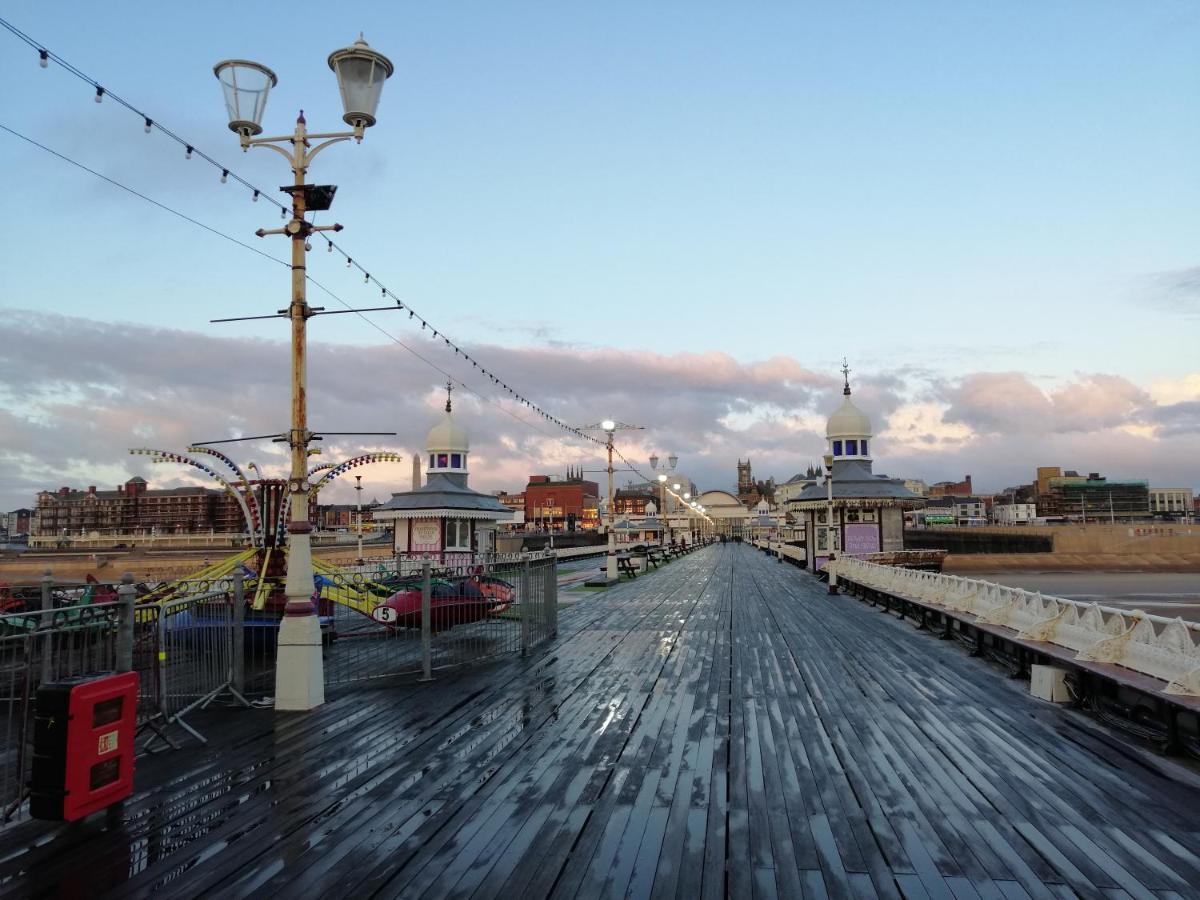 Empire Blackpool Apartments - Charles Street Dış mekan fotoğraf